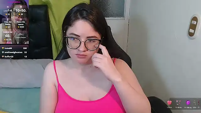 دردشة KrystalAdams الجنسية المباشرة