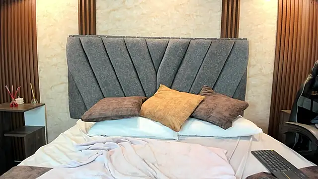 Ying_min – Naživo XXX chat