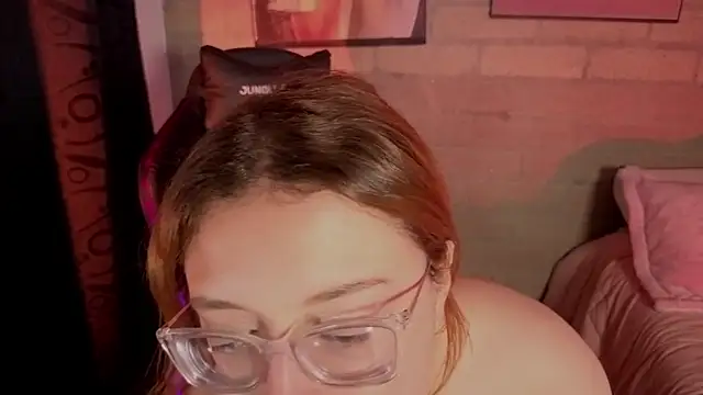 Mia_Franklyn 现场XXX聊天