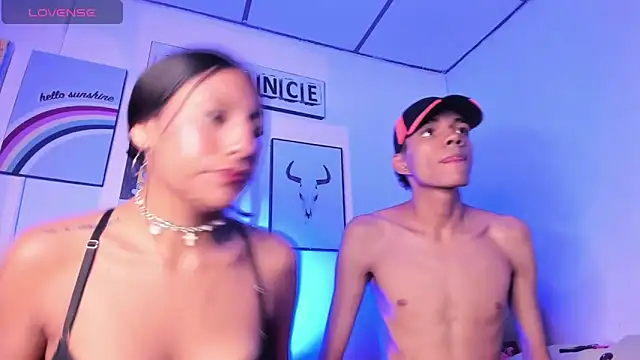 Chat XXX ao vivo de candyandmarilyn