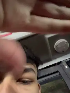 Chat +18 de The_Conquer ao vivo