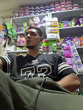 Chatroom XXX en direct de Dimitri_Colleman