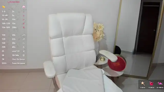 Chat +18 de renata_t_ ao vivo