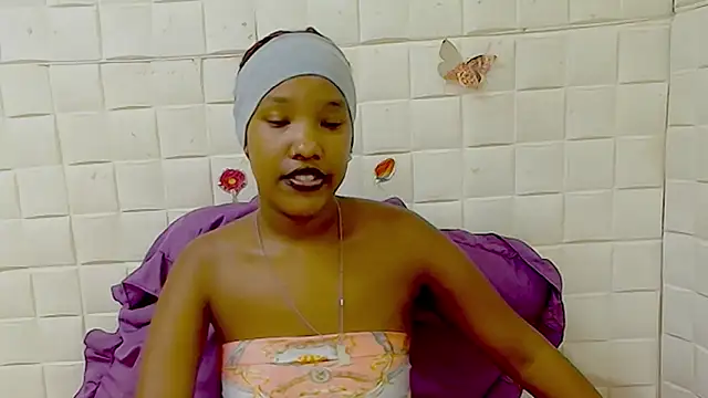 Chat XXX ao vivo de EroticSexyPrada