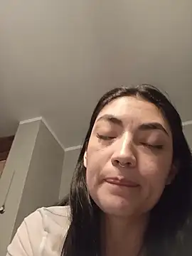 ThailyCherry's Live XXX Chat