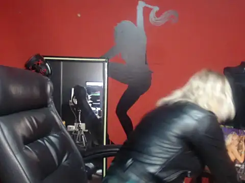 KLOE_PIELL Live XXX Chat