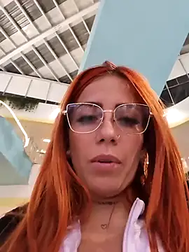 Alis_xxx 即時 XXX  聊天