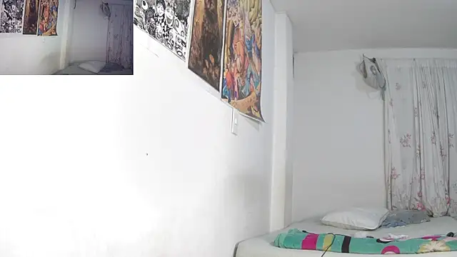 SAT--SU_U Chat XXX in diretta