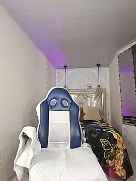 alexa-cooper-n Live XXX chat