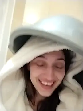 Iren: онлайн-секс-чат