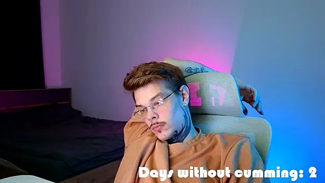 Chat XXX Live DENIS_HERE