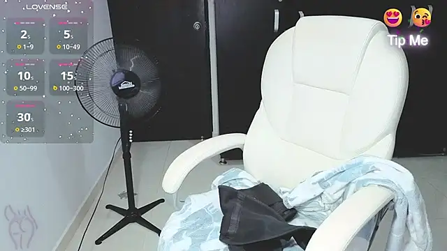 Chat XXX ao vivo de CelesteBrucee