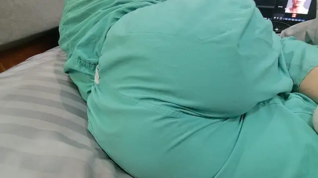 Lacht_Liden's Live XXX Chat