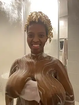 Chat +18 de -Myca- ao vivo