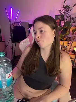 sweetest_pie live XXX chat