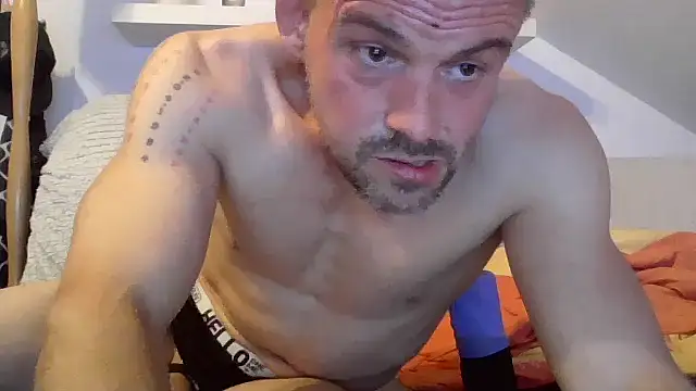 Chat XXX en directo de Cambitchboy