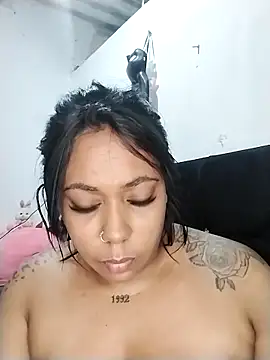 emma_purple_ 现场XXX聊天