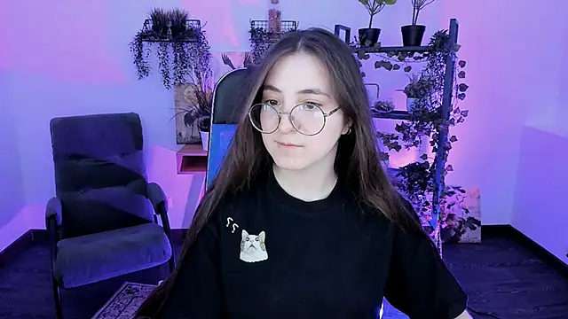 VirtuallVoyant's Live XXX Chat