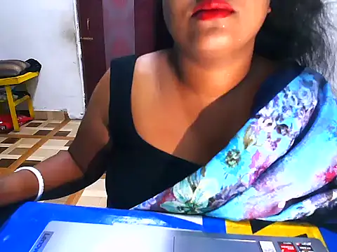 IamRiva's Webcam Show