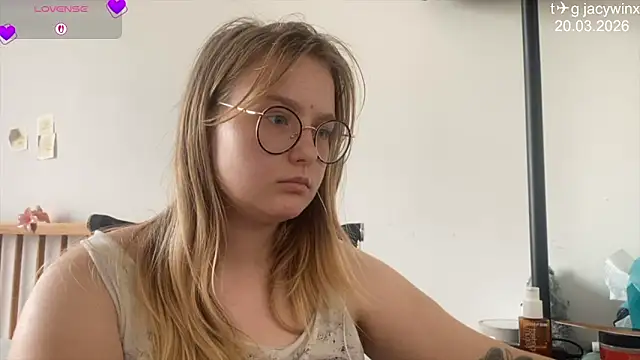 Онлайн чат XXX JacyWinslat