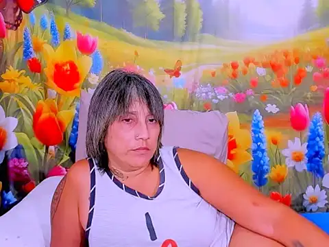 indianroxy: απευθείας συνομιλία ΧΧΧ