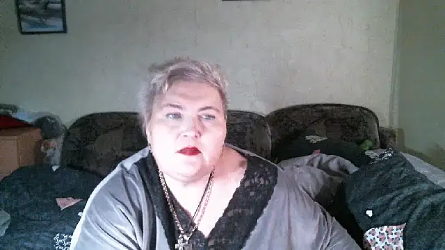 Lana555のライブXXXチャット