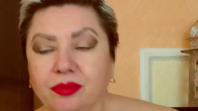 LadyPosh 现场XXX聊天