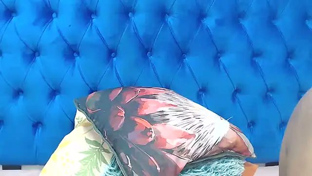 SpicyQueenxxxx's Live XXX Chat