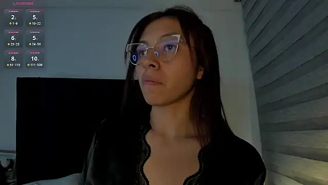 Онлайн чат XXX melanie_roux__