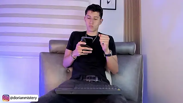 Dorianmistery2322_ 라이브 XXX 채팅