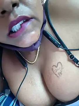 bakyasree143のライブXXXチャット