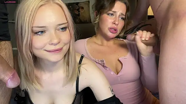 Pokazy przed kamerką – dollfromvenus