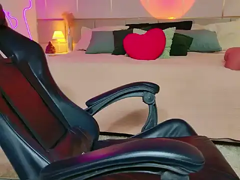 SoHighAngel 在線直播表演