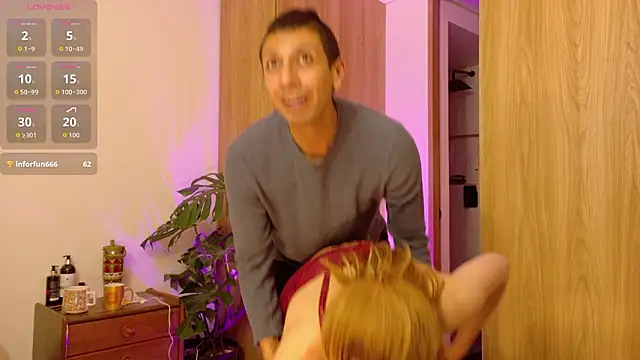 Chat XXX en directo de LovesKingdom