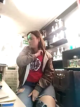 karlagiraldo198's Live XXX Chat