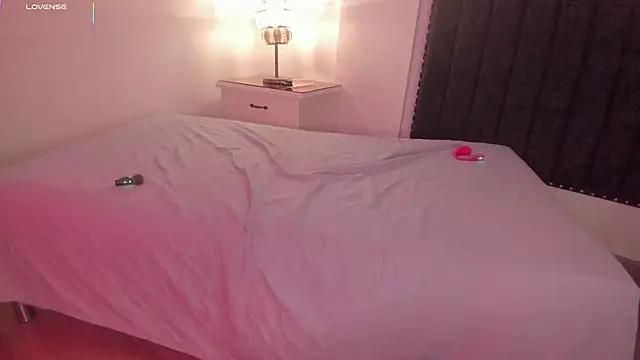 Онлайн чат XXX gabriella_ortiz