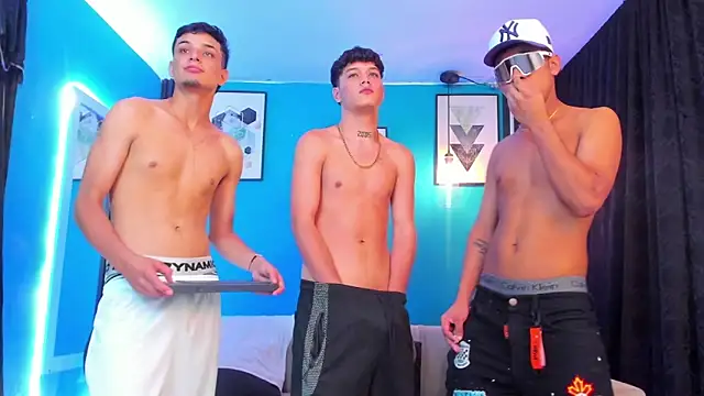 KingOfHeavens_2 即時 XXX 聊天