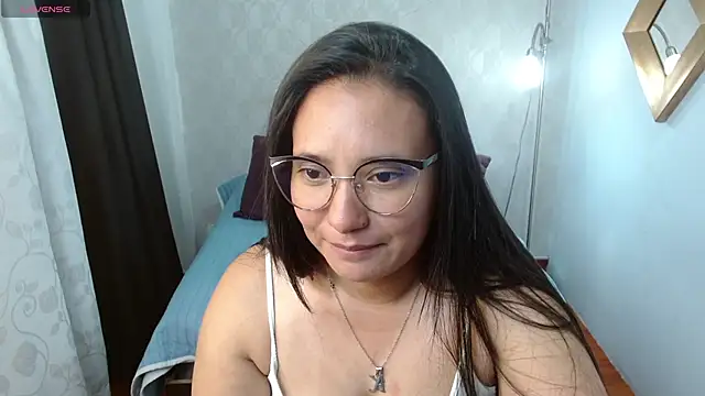 Chat +18 de MarianaSantana_ ao vivo