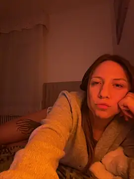 Sashabunny: απευθείας συνομιλία ΧΧΧ