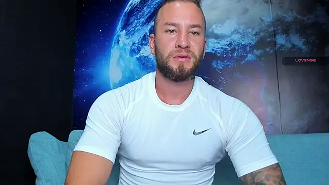 Chatroom XXX en direct de delessandro_world