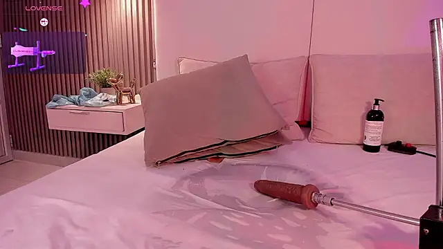 Онлайн чат XXX annie_clarkson