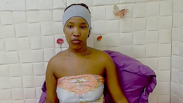 EroticSexyPradaのライブXXXチャット