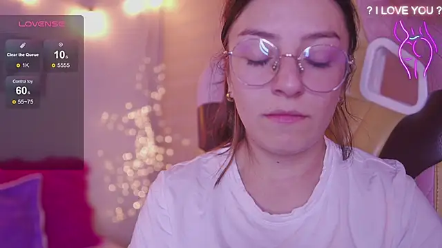 milly_kenner Live XXX-chat