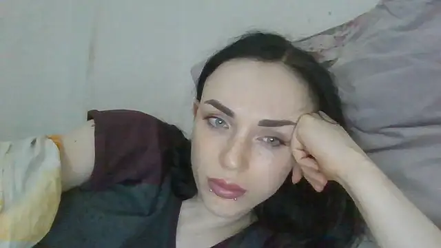 Trinsy_Love live XXX chat