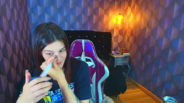 XXX chat uživo modela LiaHarryis