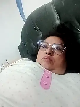 Keyla01_ Adlı Modelin Canlı XXX Sohbeti