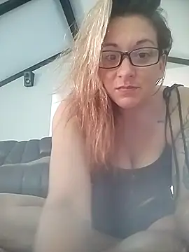 Онлайн чат XXX MissBella0969