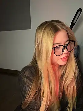 Chat +18 de curchez_ ao vivo