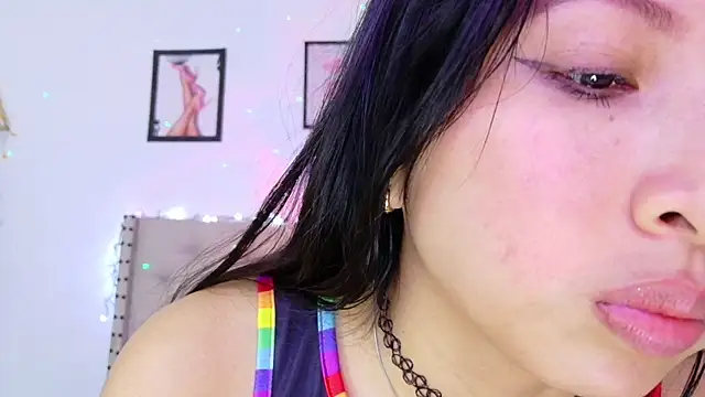 Sweet_baby_hellen 即時 XXX 聊天