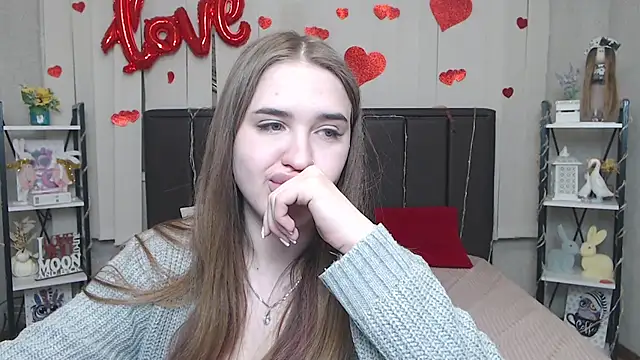 LauraHlot Adlı Modelin Canlı XXX Sohbeti